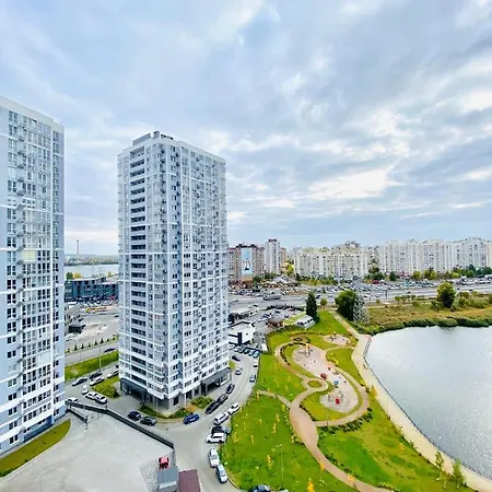 Myfreedom Апартаменти Жк Лебединий Метро Харківська Kyiv Exterior photo