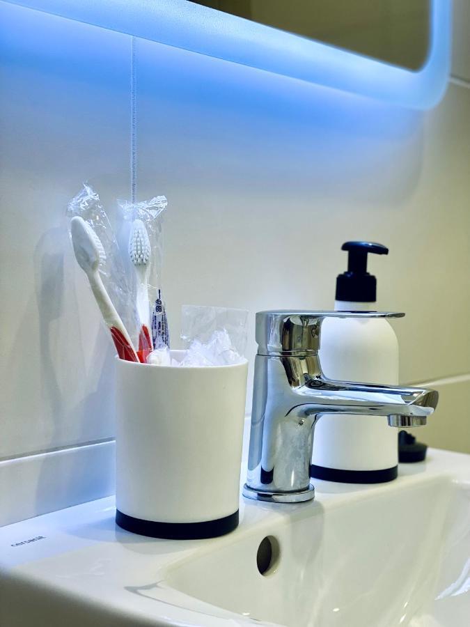 Apartment Myfreedom жк лебединий метро харківська Kyiv