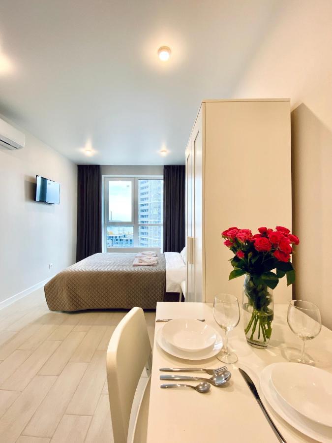 Apartment Myfreedom жк лебединий метро харківська Kyiv